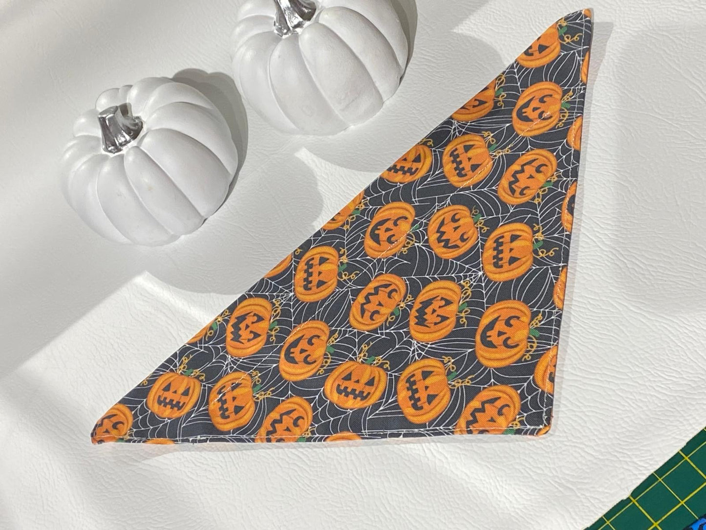 orange coloured pumpkin pattern fabric on the collar bandanas for dogs and cats.  Halloween theme